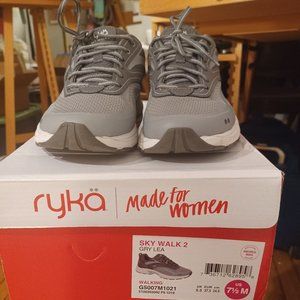 Ryka Walking Shoes
